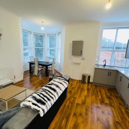 Newly Refurbished Two Bedrooms Flat St Leonards-on-Sea Luaran gambar